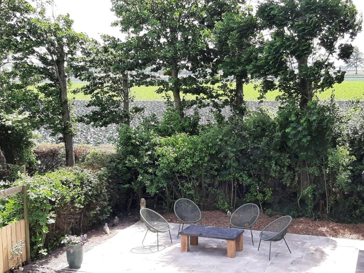 Stylish Holiday Home By The Sea Tuitjenhorn Eksteriør bilde